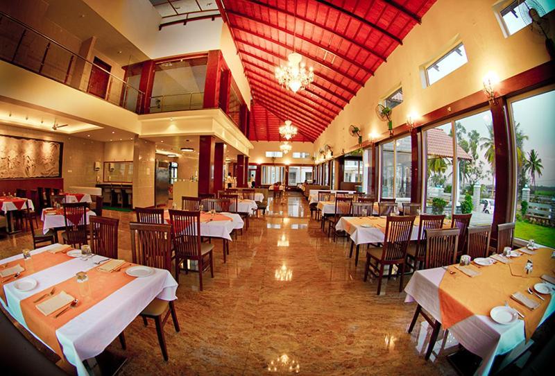 Apoorva Resorts 다바나게레 외부 사진